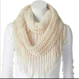 Madden Girl Infinity Scarf